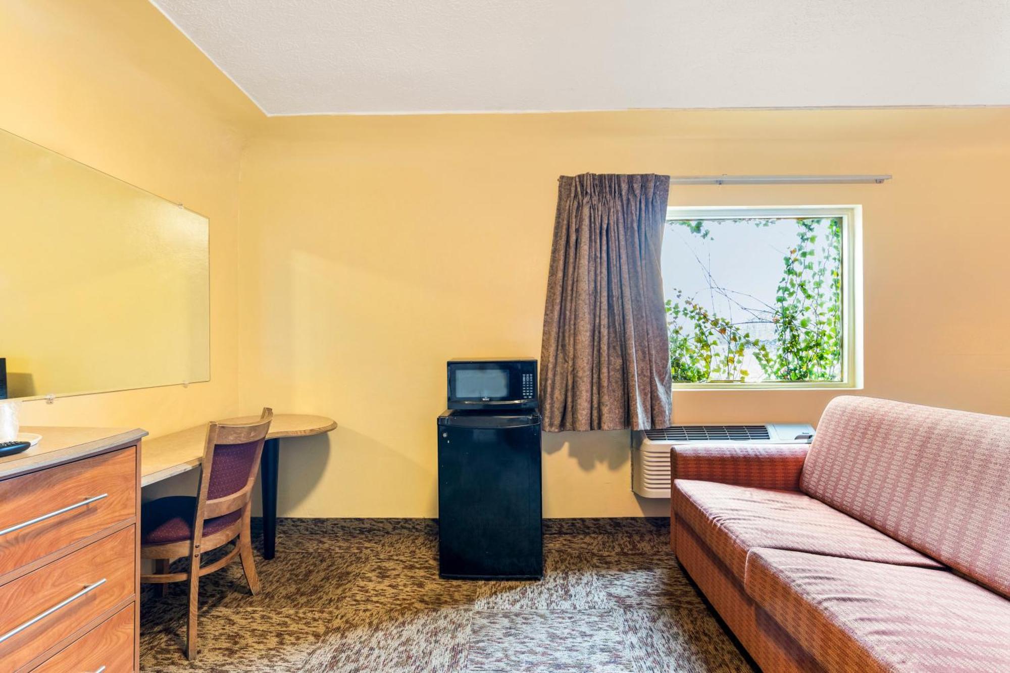 Oyo Hotel North Lima Oh - Boardman Dış mekan fotoğraf
