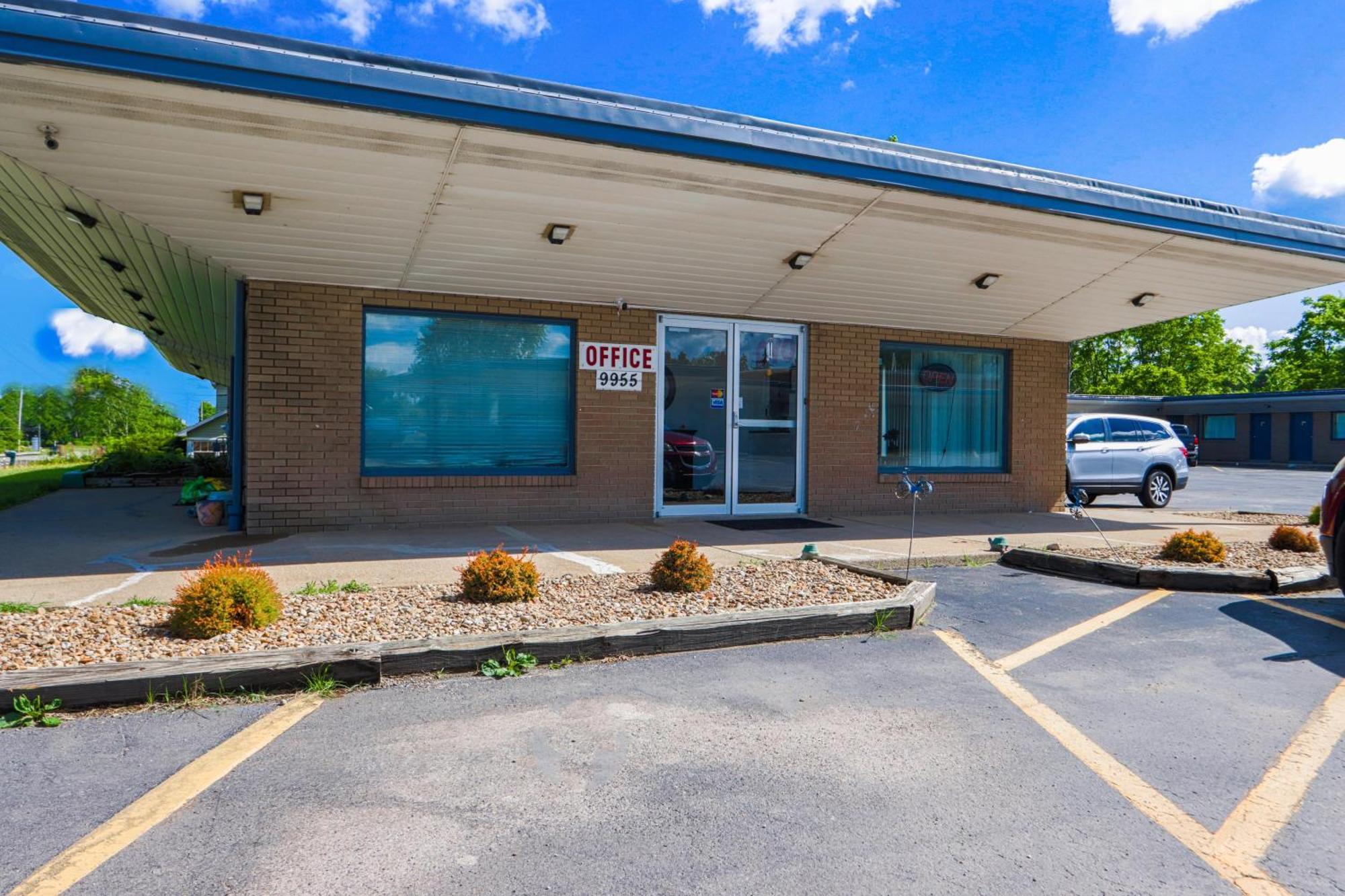 Oyo Hotel North Lima Oh - Boardman Dış mekan fotoğraf